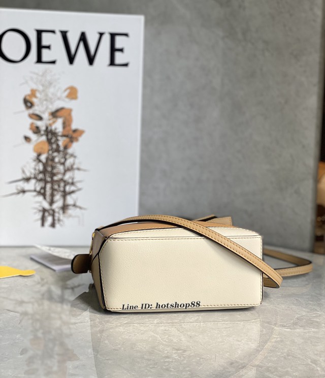 Loewe專櫃經典款2022新顏色迷你女包 羅意威Puzzle系列Mini女款手提肩背包小牛皮幾何包 10173 lyw1522